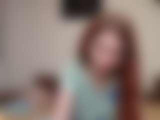 Show de câmera ao vivo com kyylierosse - Hairy Pussy MILF no Camsoda
