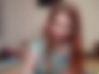 Live cam show with kyylierosse - Moaning on xfollow cams