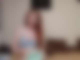 Live cam show with kyylierosse - Body Massage on Pornisteam.com