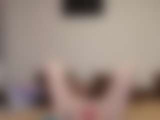 Live cam show with kyylierosse - Ahegao on SxyPornLive