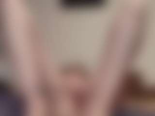 kyylierosse's Live Sex Cam Show