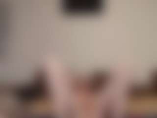 Live cam show with kyylierosse - Hairy Pussy Teen (18+) on Camiplay Live