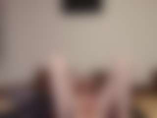Live cam show with kyylierosse - Hairy Pussy on Taboo Cams XXX