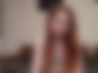 Live cam show with kyylierosse - Petite MILF on Camsoda