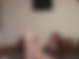 Live cam show with kyylierosse - HD MILF on StripNow