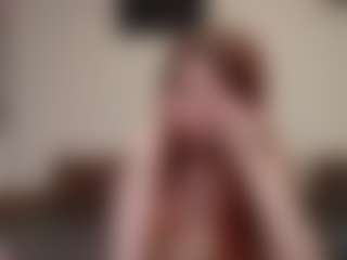 Live cam show with kyylierosse - Skinny MILF on https://playwithruby.com