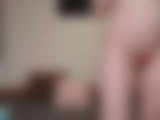 Show en direct avec kyylierosse - Petite sur Camsoda