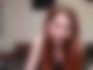 Show de câmera ao vivo com kyylierosse - Striptease MILF no Camsoda