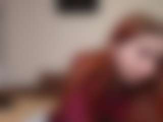 Live cam show with kyylierosse - Natural on Camsoda