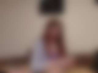 Live cam show with kyylierosse - Body Massage on Camsoda