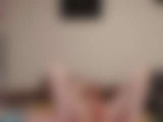 Live cam show with kyylierosse - Anal on Camiplay Live