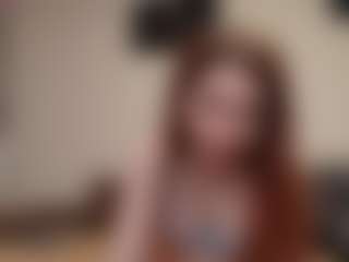 Live cam show with kyylierosse - Lovense Petite on Cam Slut