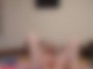 kyylierosse's Live Sex Cam Show