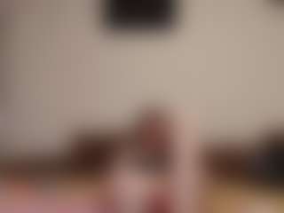 Live cam show with kyylierosse - Skinny on Nude Chat * 1 On 1 Webcam Sex * Live Cam Show