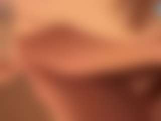 lilyloulou's Live Sex Cam Show