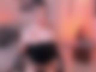 LizzCooper1's Live Sex Cam Show