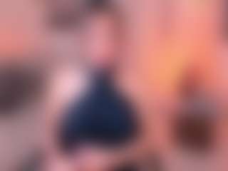 LizzCooper1's Live Sex Cam Show