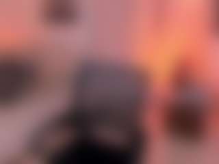 LizzCooper1's Live Sex Cam Show