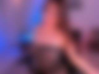 LizzCooper1's Live Sex Cam Show
