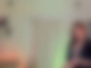 LizzCooper1's Live Sex Cam Show