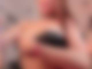 LizzCooper1's Live Sex Cam Show