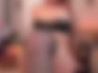 LizzCooper1's Live Sex Cam Show
