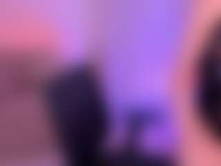 LizzCooper1's Live Sex Cam Show