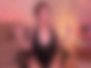 LizzCooper1's Live Sex Cam Show