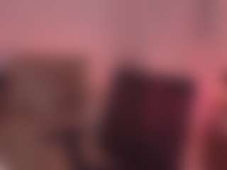 Live cam show with LizzCooper1 - Eating Pussy on LiveSexCams6
