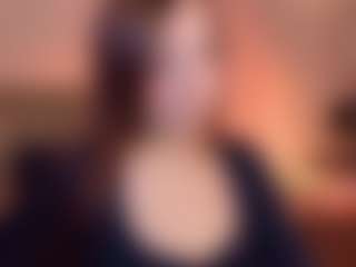 LizzCooper1's Live Sex Cam Show