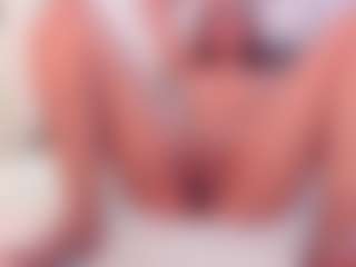 lunaa-foxx's Live Sex Cam Show