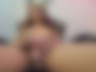 lunaa-foxx's Live Sex Cam Show