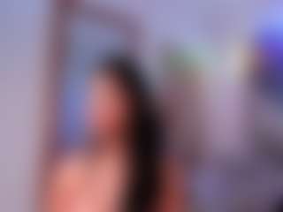 Live cam show with miavictoriaa - Teen (18+) on Camsoda
