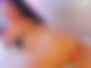 Live cam show with RebeccaLang - Striptease MILF on Fling VIP Chat