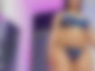 sofiaaroberts1's Live Sex Cam Show