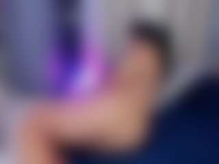 sofiaaroberts1's Live Sex Cam Show