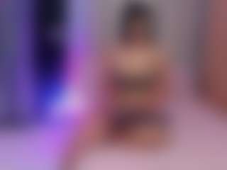Live cam show with sofiaaroberts1 - Lovense Brown Hair on Cam Slut