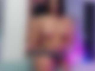 sofiaaroberts1's Live Sex Cam Show