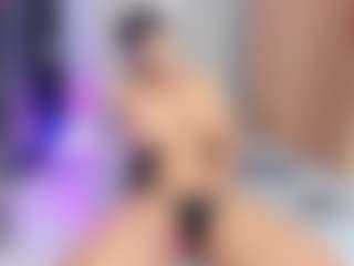 sofiaaroberts1's Live Sex Cam Show