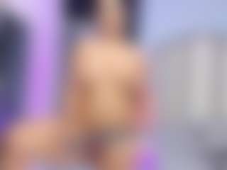 sofiaaroberts1's Live Sex Cam Show