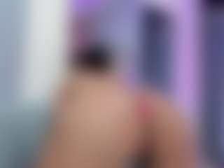 sofiaaroberts1's Live Sex Cam Show