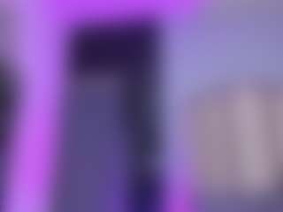 sofiaaroberts1's Live Sex Cam Show