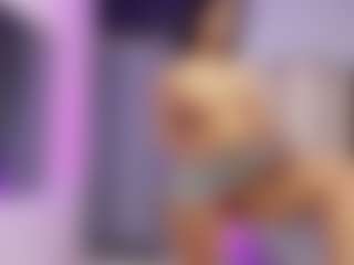 sofiaaroberts1's Live Sex Cam Show