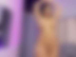 sofiaaroberts1 MILF webcam performer live streaming
