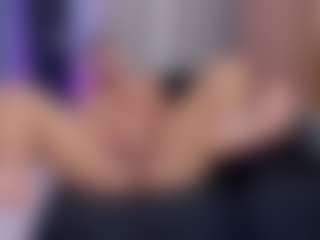sofiaaroberts1's Live Sex Cam Show