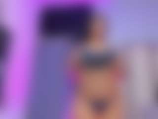 sofiaaroberts1's Live Sex Cam Show