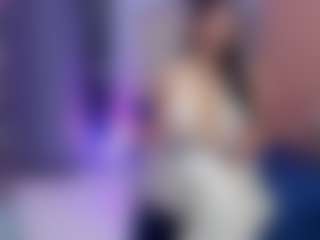 sofiaaroberts1's Live Sex Cam Show