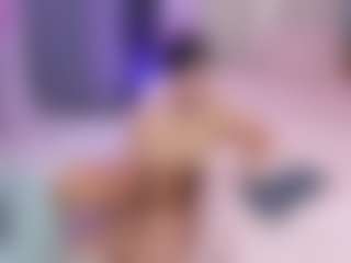 Live cam show with sofiaaroberts1 - Shaved Pussy Brown Hair on Camsoda.co
