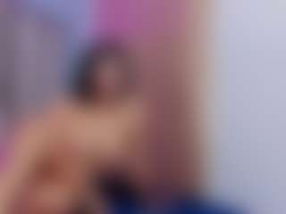 sofiaaroberts1's Live Sex Cam Show