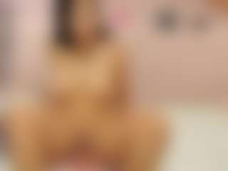 sofiaaroberts1's Live Sex Cam Show